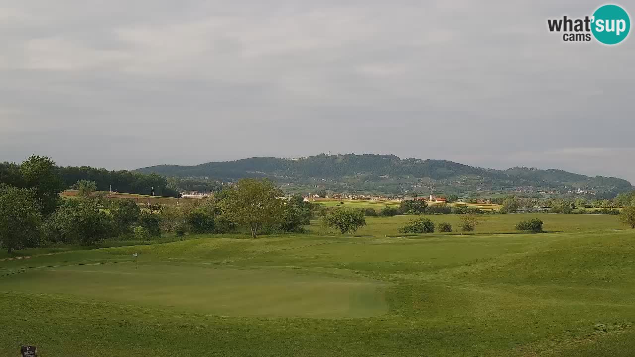 Doživite predivne poglede na Golf Grad Otočec uz web kameru – Terme Krka