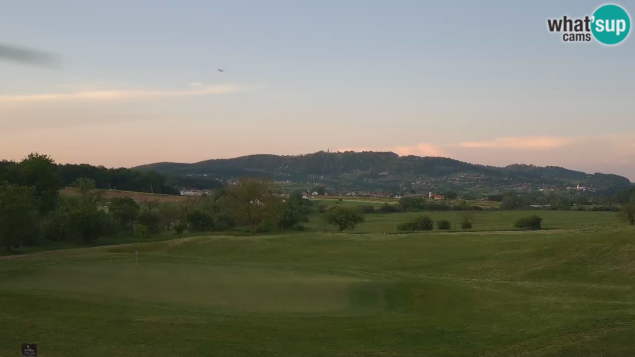 Doživite predivne poglede na Golf Grad Otočec uz web kameru – Terme Krka