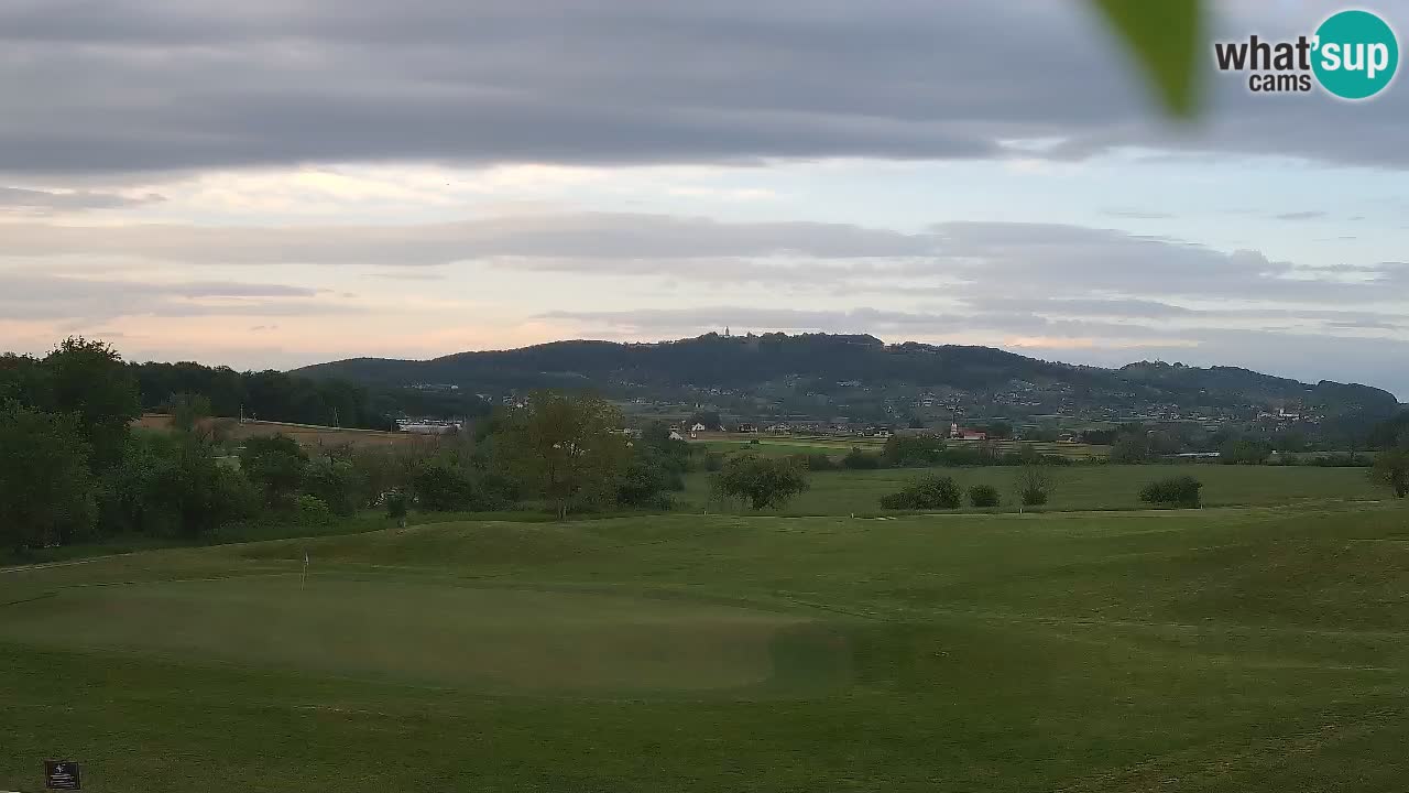 Doživite predivne poglede na Golf Grad Otočec uz web kameru – Terme Krka