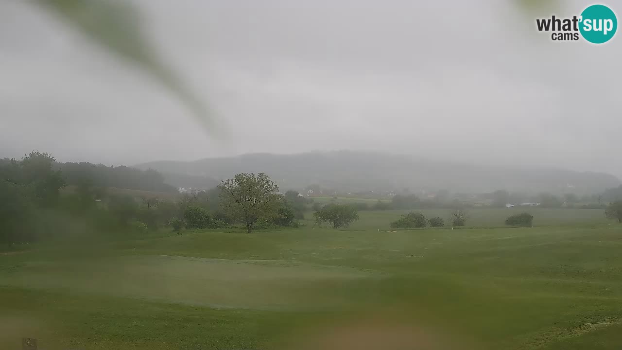 Spletne kamera  Golf Grad Otočec – Terme Krka