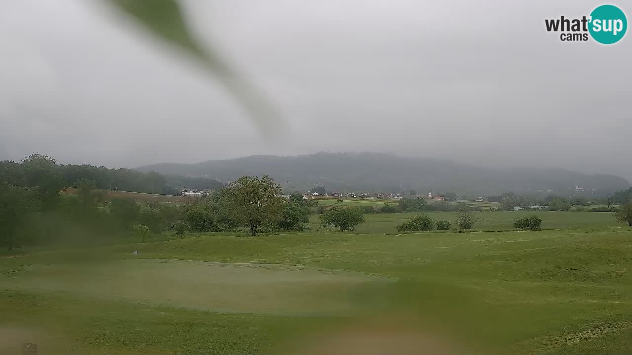Doživite predivne poglede na Golf Grad Otočec uz web kameru – Terme Krka