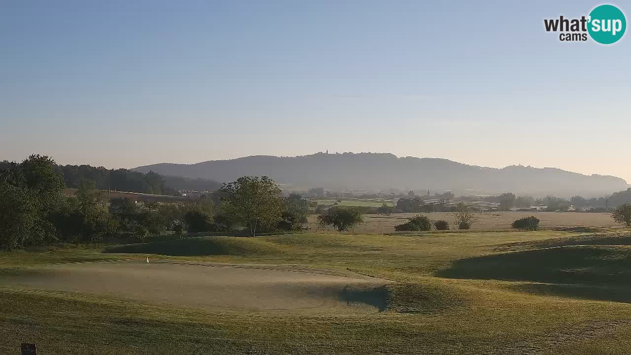 Doživite predivne poglede na Golf Grad Otočec uz web kameru – Terme Krka