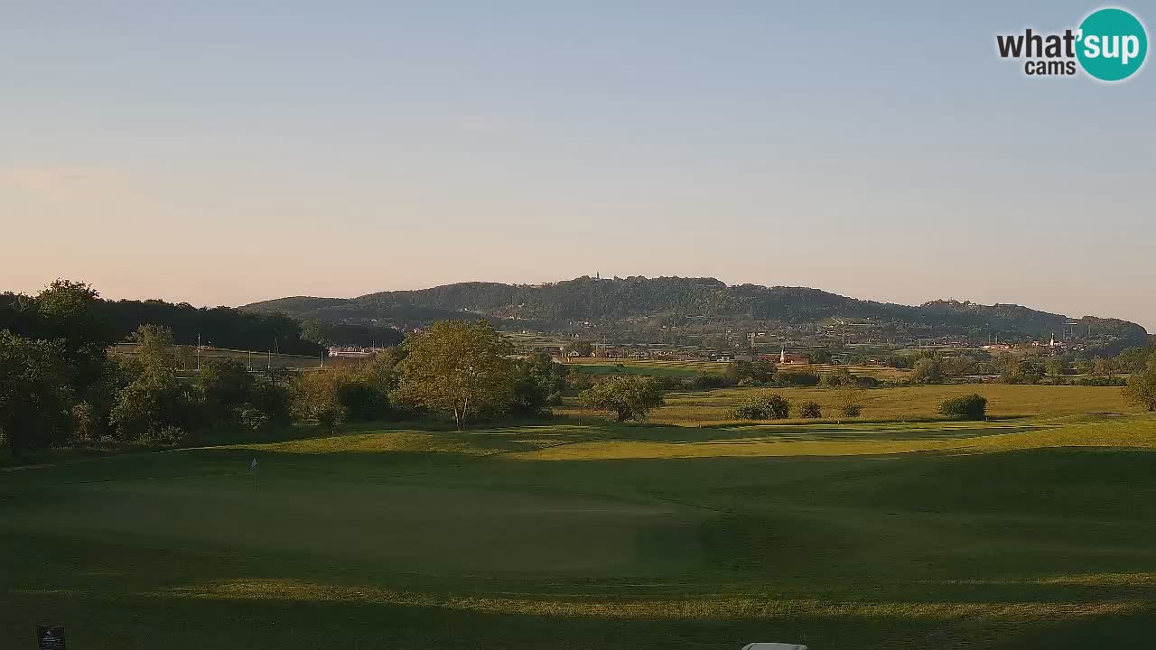 Spletne kamera  Golf Grad Otočec – Terme Krka