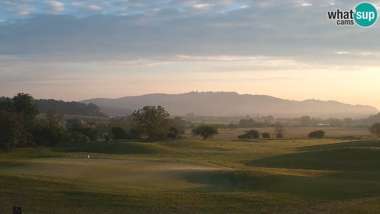 Doživite predivne poglede na Golf Grad Otočec uz web kameru – Terme Krka