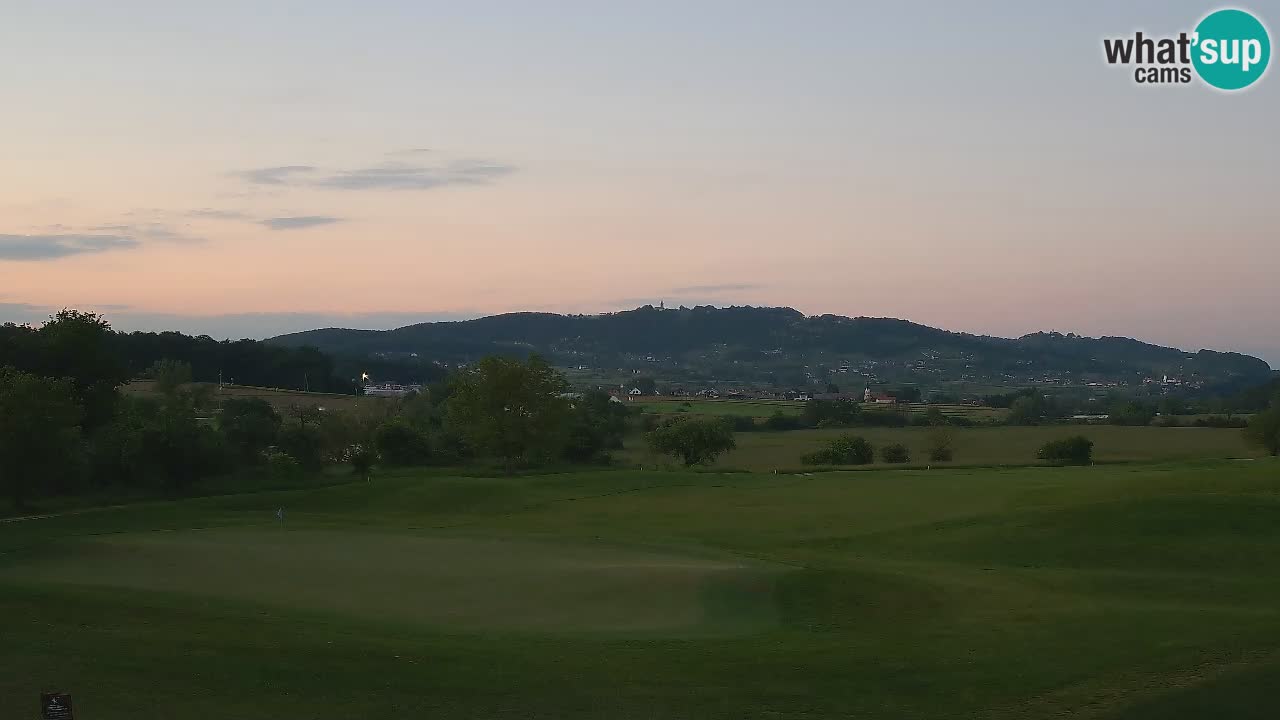 Doživite predivne poglede na Golf Grad Otočec uz web kameru – Terme Krka