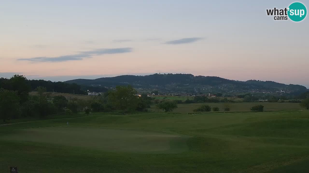 Spletne kamera  Golf Grad Otočec – Terme Krka