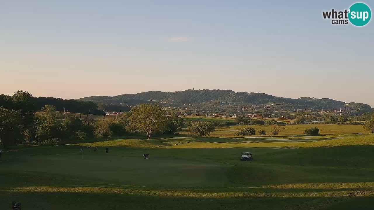 Doživite predivne poglede na Golf Grad Otočec uz web kameru – Terme Krka