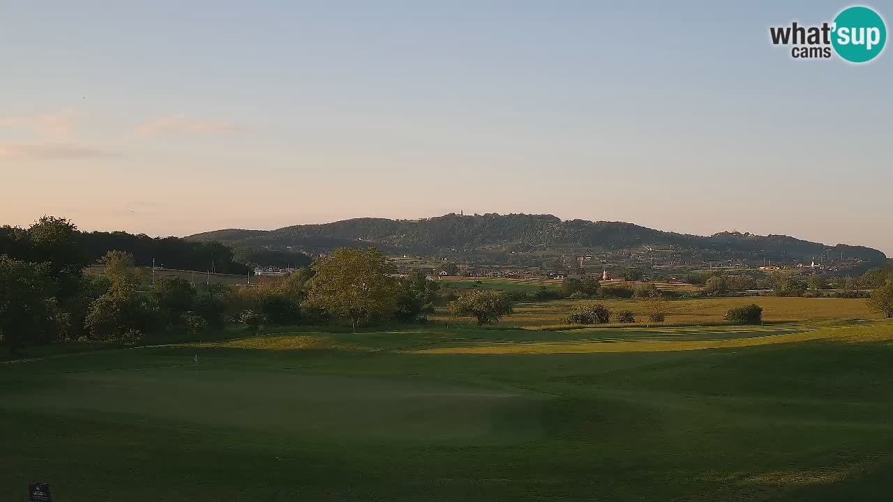 Spletne kamera  Golf Grad Otočec – Terme Krka