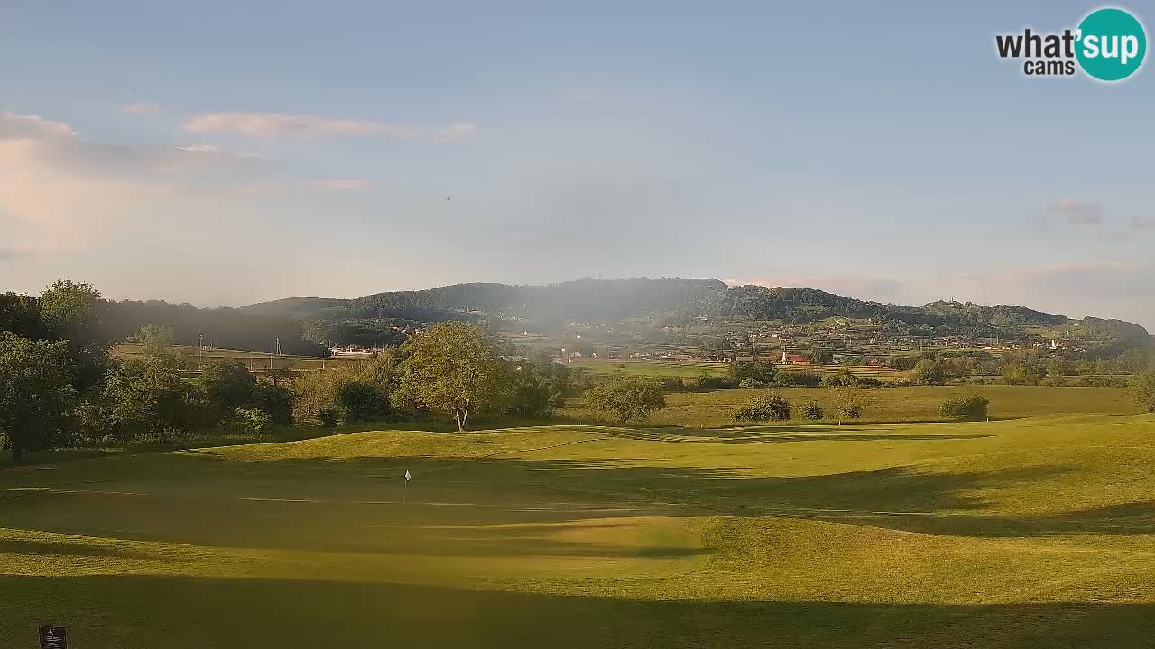 Spletne kamera  Golf Grad Otočec – Terme Krka