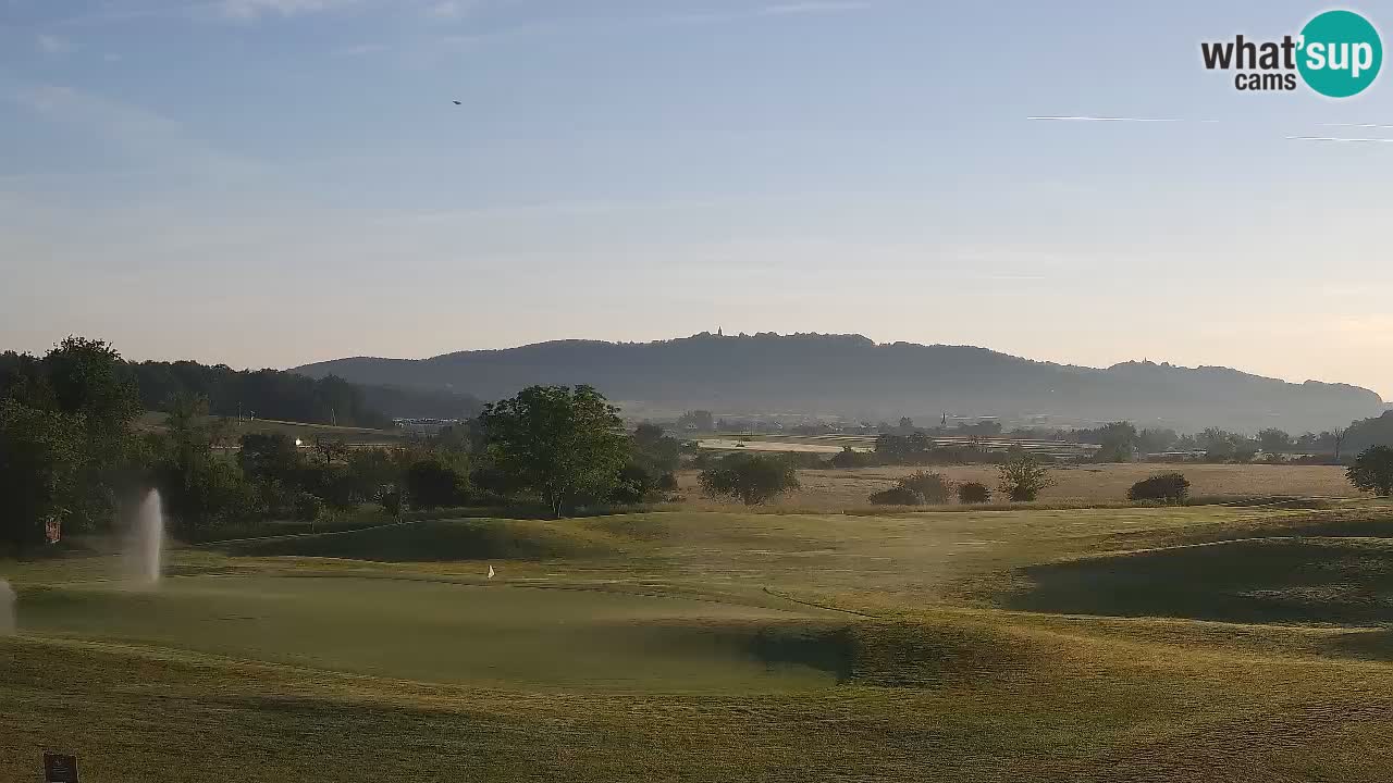 Doživite predivne poglede na Golf Grad Otočec uz web kameru – Terme Krka