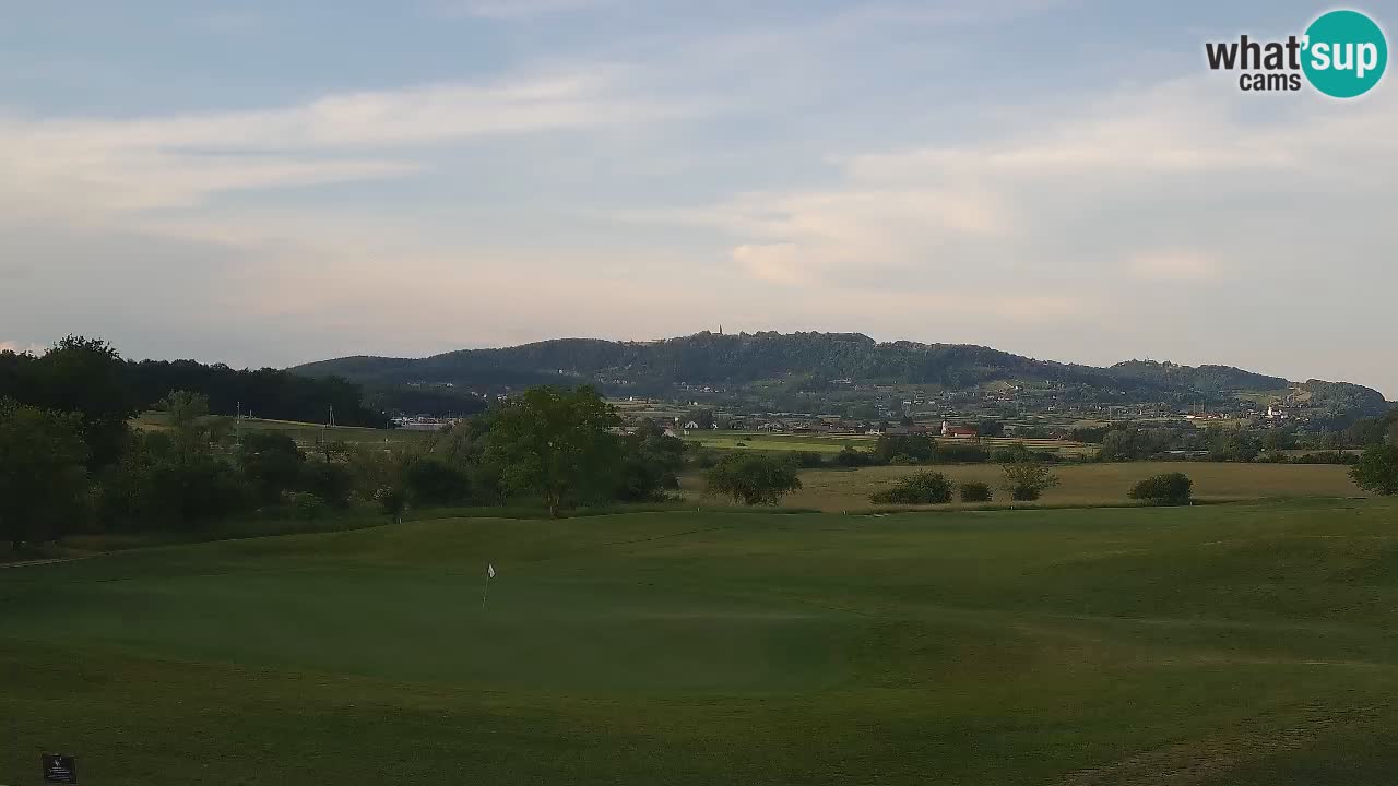 Doživite predivne poglede na Golf Grad Otočec uz web kameru – Terme Krka