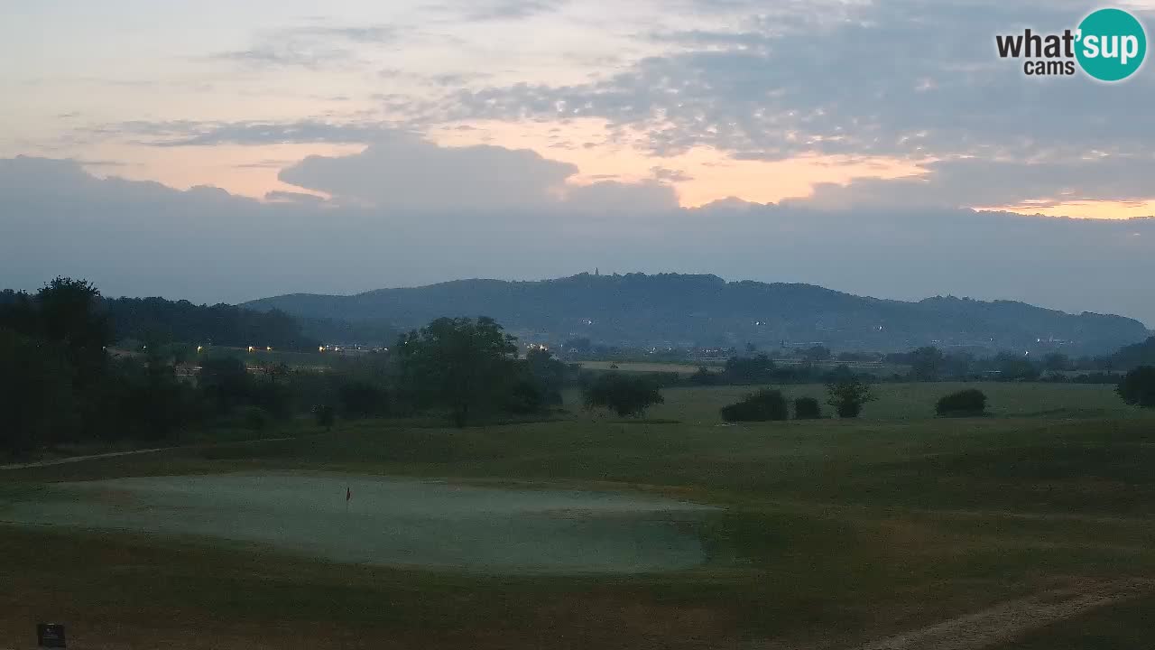 Spletne kamera  Golf Grad Otočec – Terme Krka