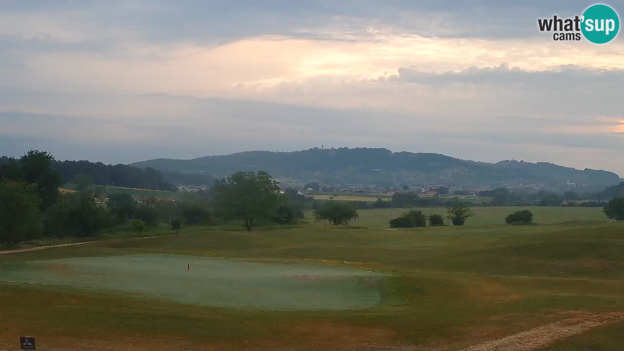 Spletne kamera  Golf Grad Otočec – Terme Krka