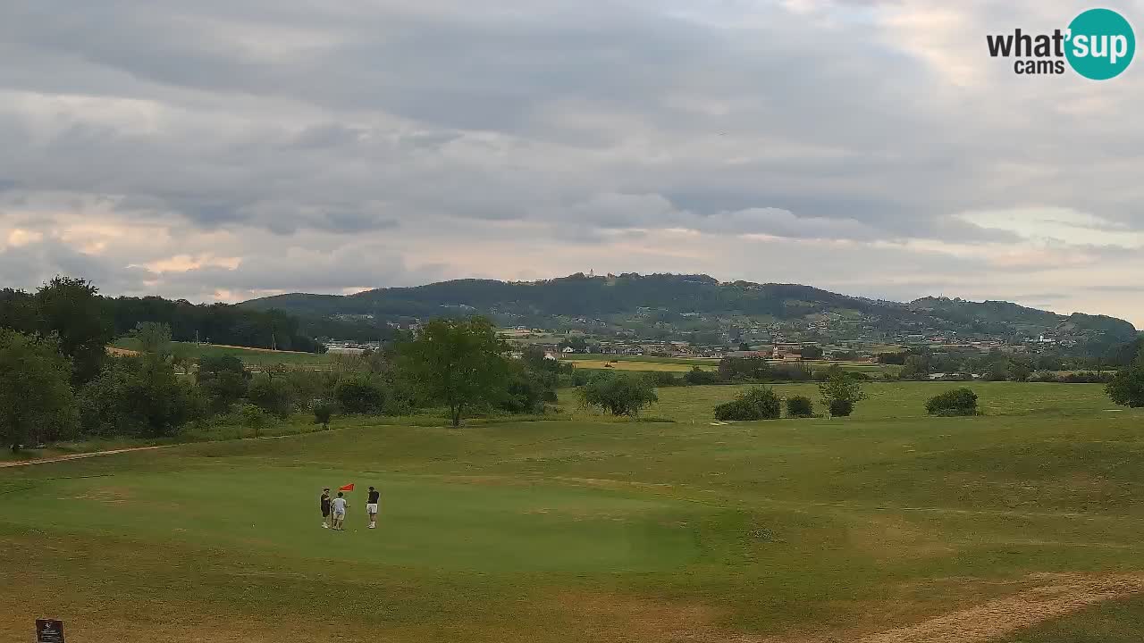 Doživite predivne poglede na Golf Grad Otočec uz web kameru – Terme Krka