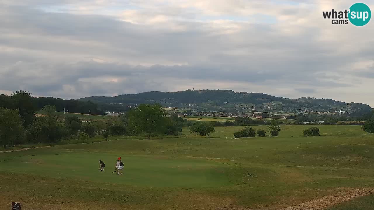 Doživite predivne poglede na Golf Grad Otočec uz web kameru – Terme Krka