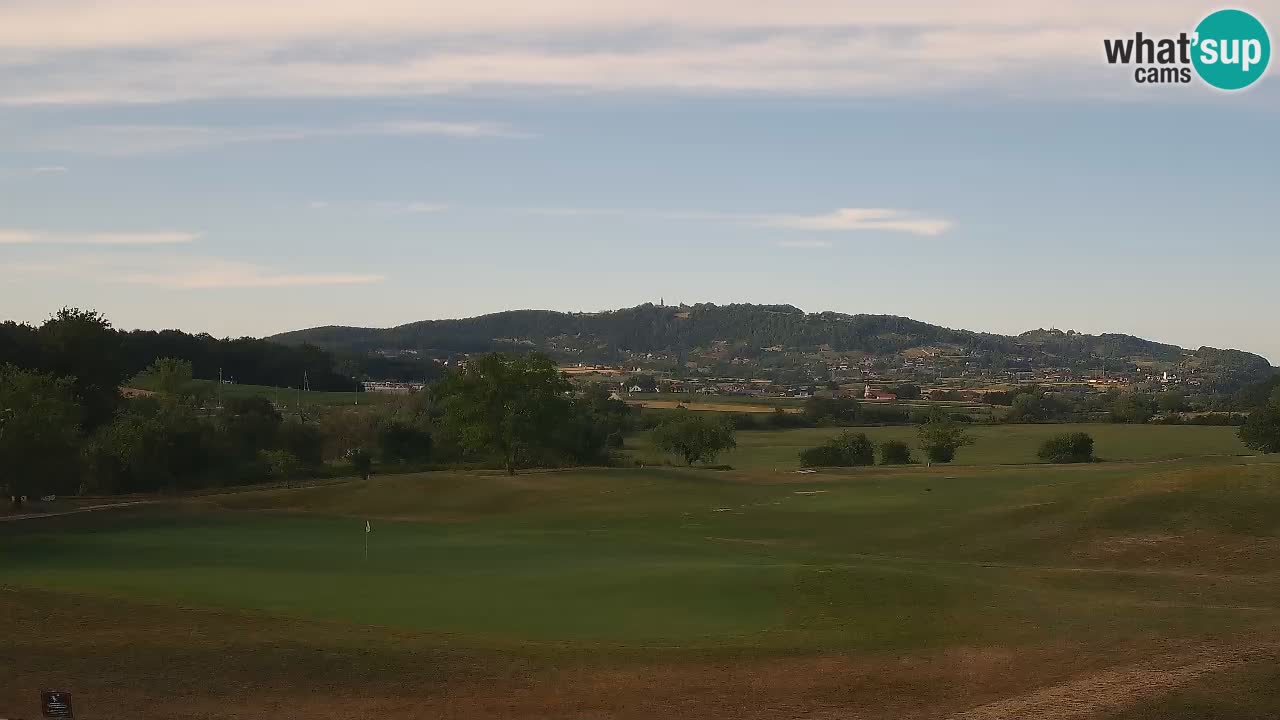 Doživite predivne poglede na Golf Grad Otočec uz web kameru – Terme Krka