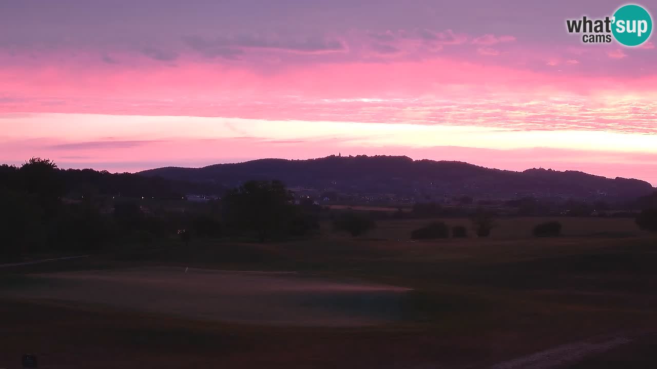 Doživite predivne poglede na Golf Grad Otočec uz web kameru – Terme Krka