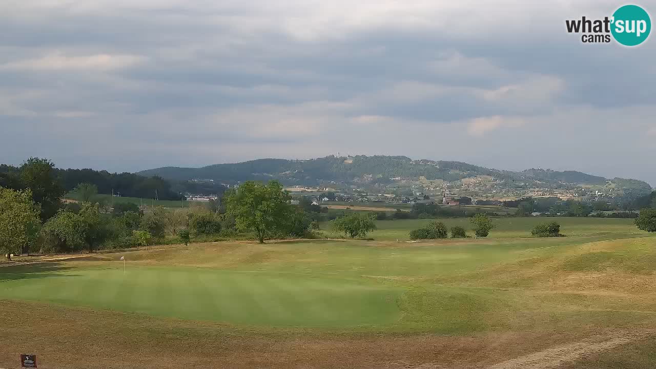Doživite predivne poglede na Golf Grad Otočec uz web kameru – Terme Krka