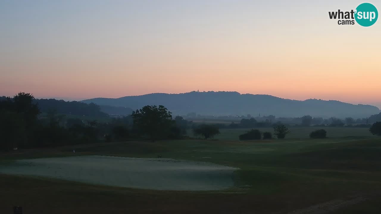 Spletne kamera  Golf Grad Otočec – Terme Krka