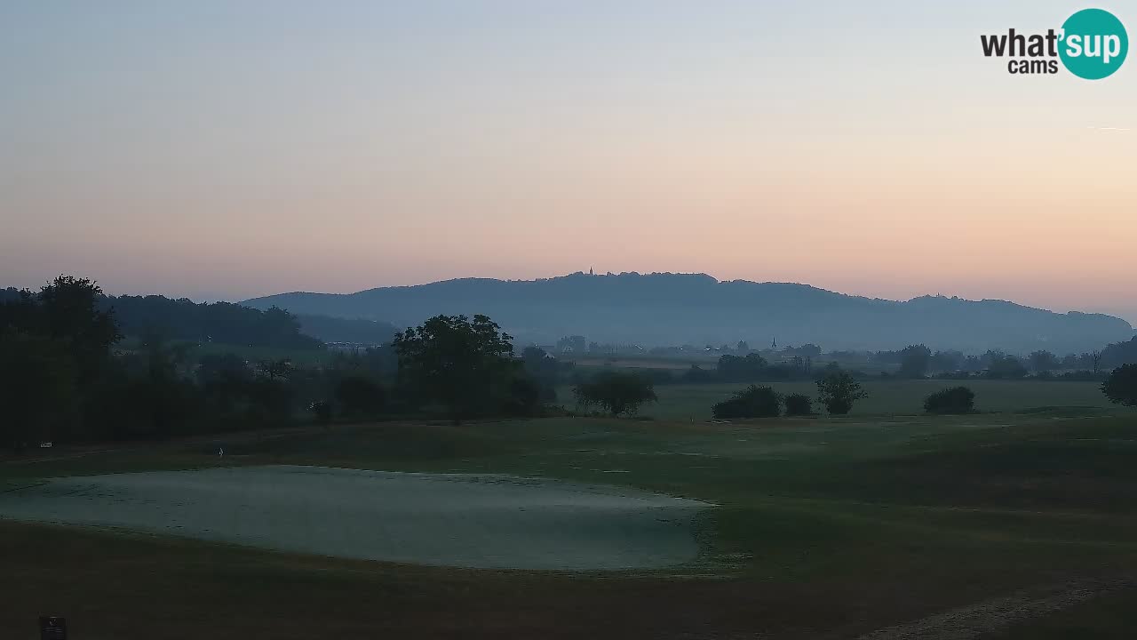 Doživite predivne poglede na Golf Grad Otočec uz web kameru – Terme Krka