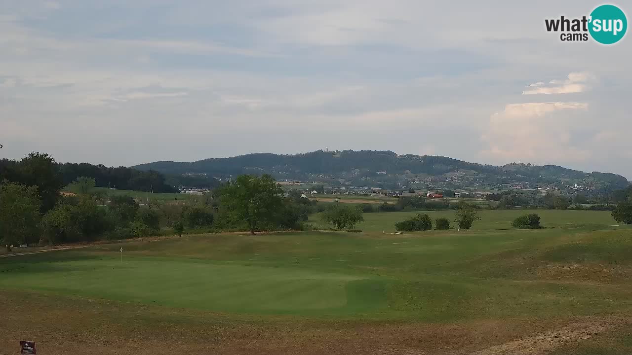 Doživite predivne poglede na Golf Grad Otočec uz web kameru – Terme Krka