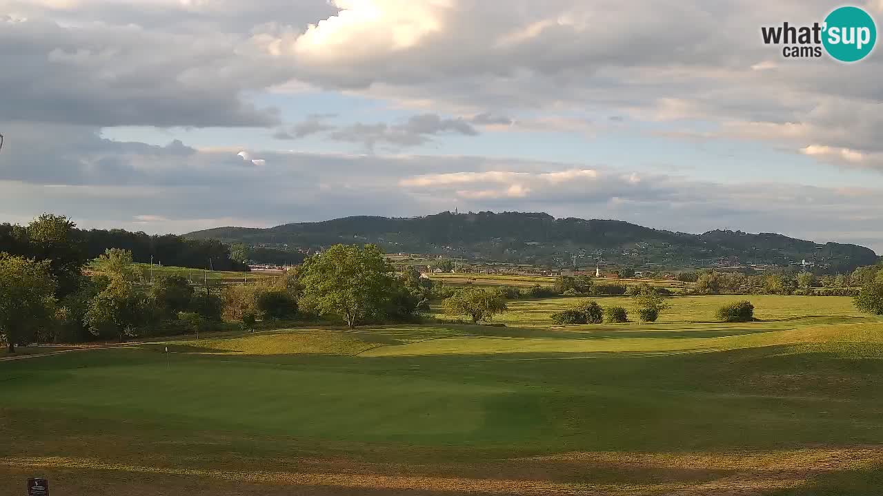 Spletne kamera  Golf Grad Otočec – Terme Krka