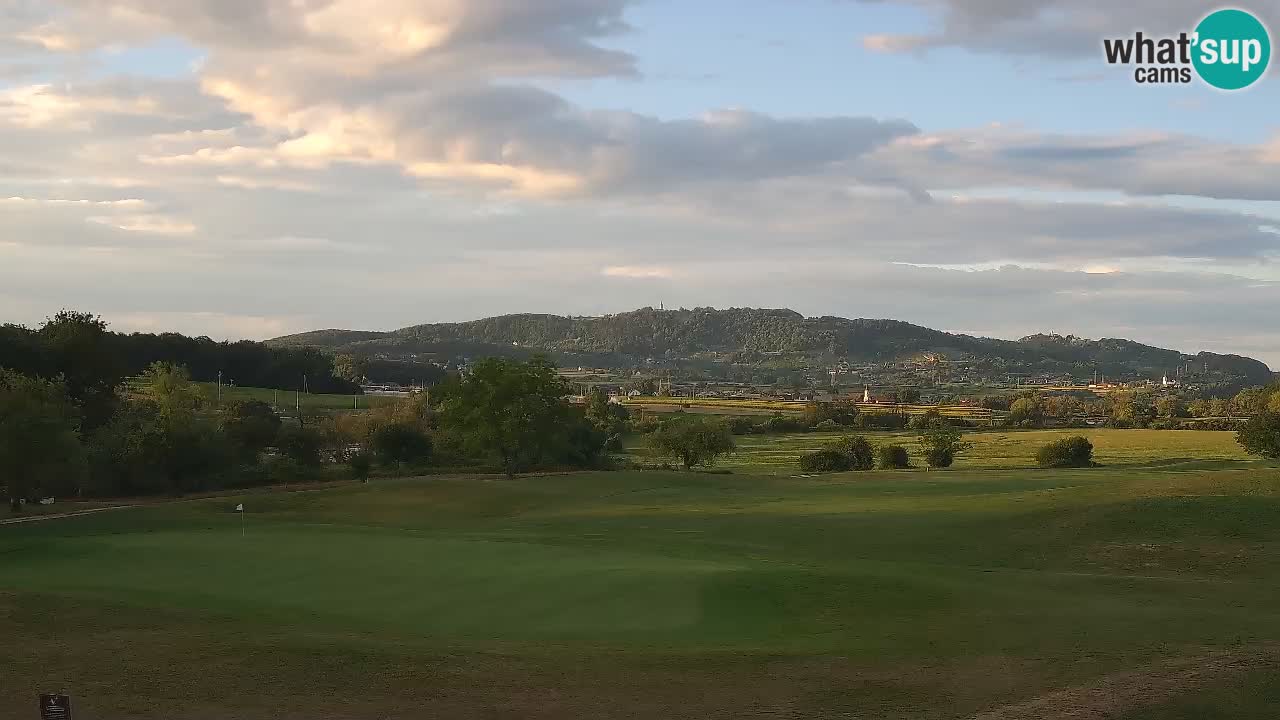 Spletne kamera  Golf Grad Otočec – Terme Krka