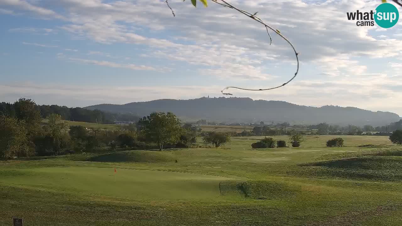 Doživite predivne poglede na Golf Grad Otočec uz web kameru – Terme Krka