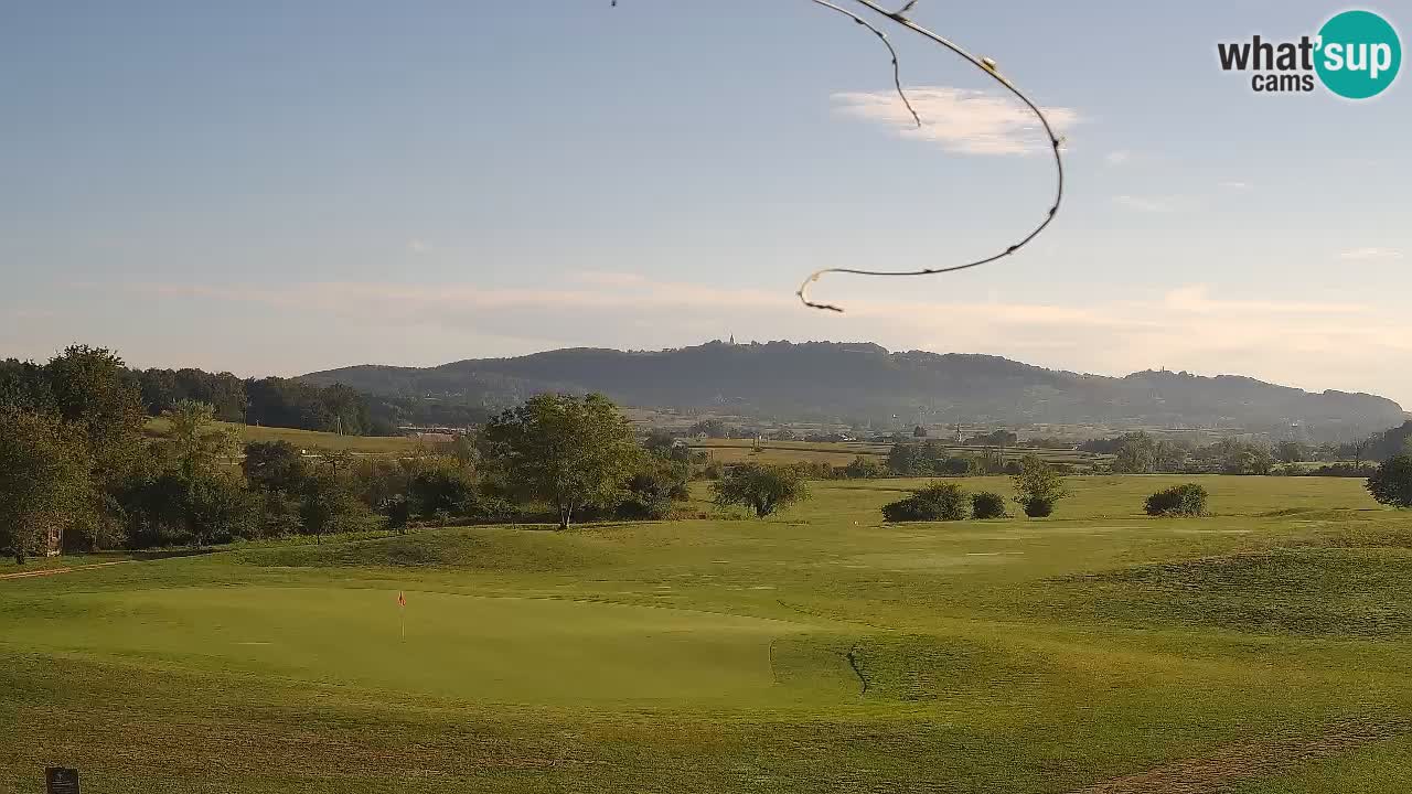 Spletne kamera  Golf Grad Otočec – Terme Krka