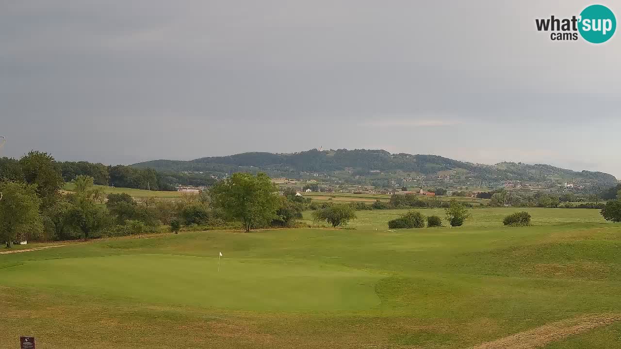 Spletne kamera  Golf Grad Otočec – Terme Krka