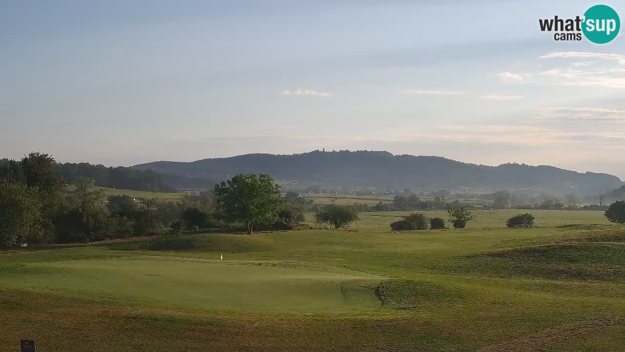 Doživite predivne poglede na Golf Grad Otočec uz web kameru – Terme Krka