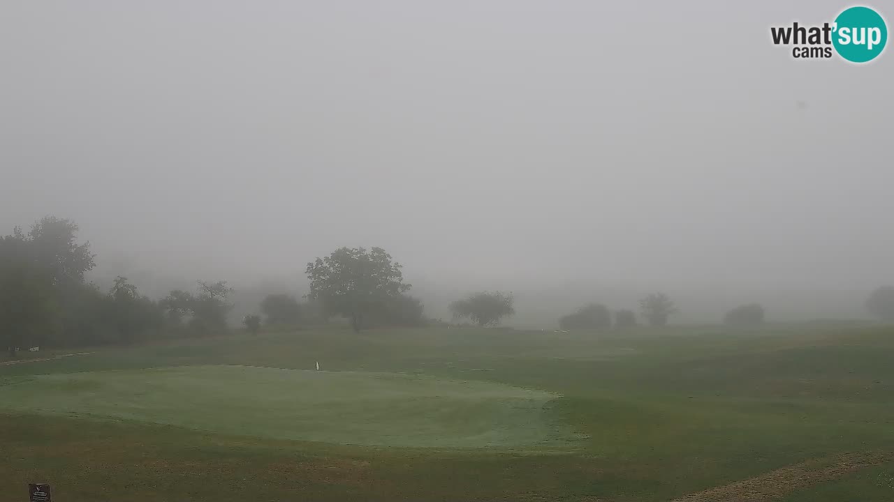 Doživite predivne poglede na Golf Grad Otočec uz web kameru – Terme Krka