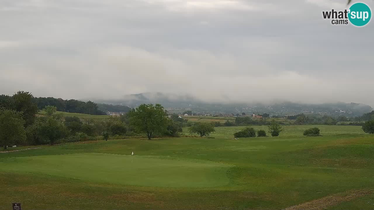 Spletne kamera  Golf Grad Otočec – Terme Krka