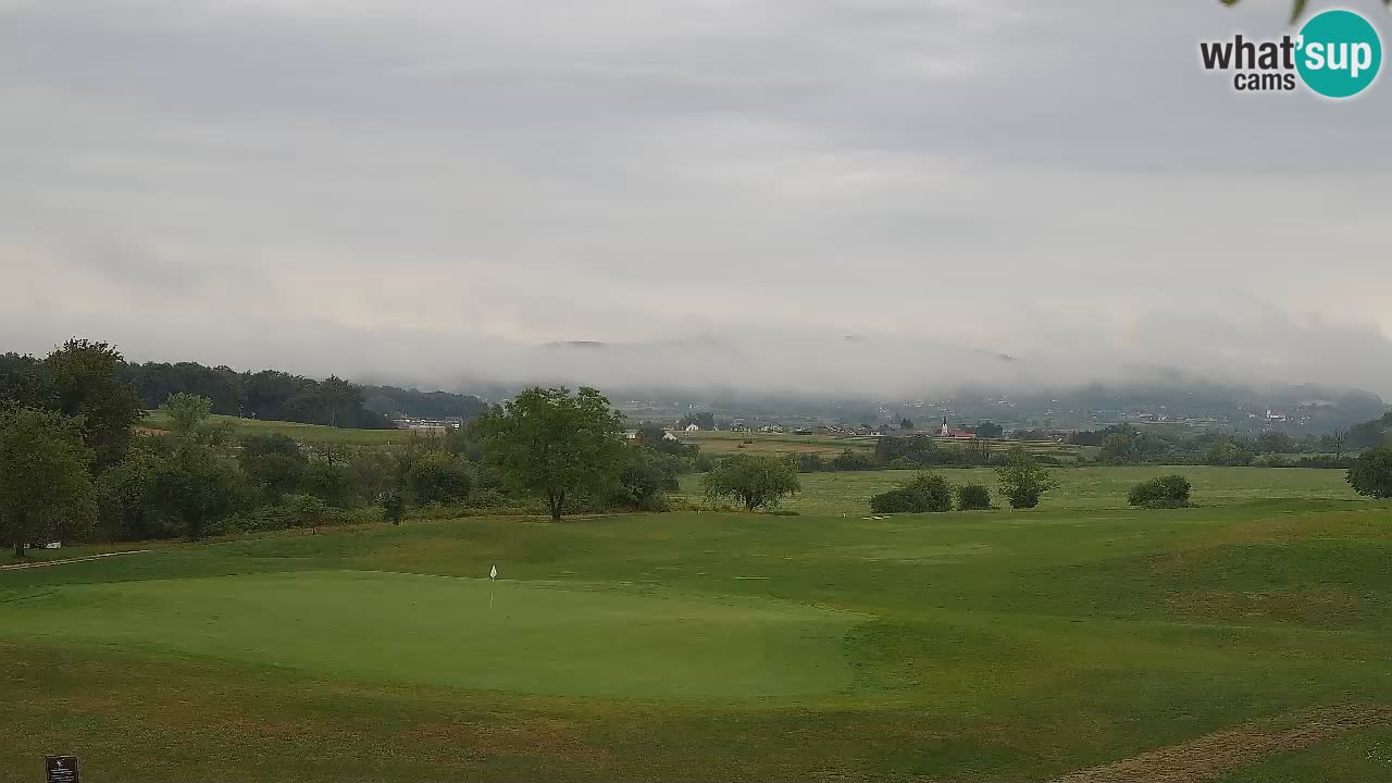 Spletne kamera  Golf Grad Otočec – Terme Krka