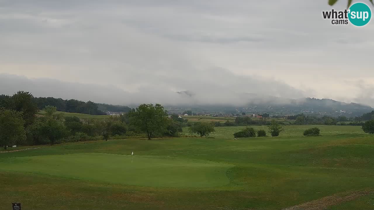 Spletne kamera  Golf Grad Otočec – Terme Krka