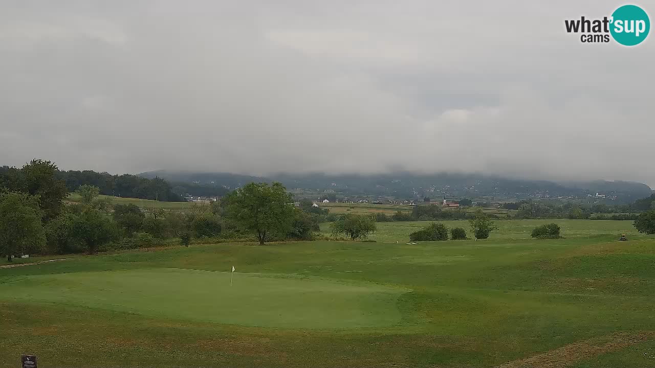 Doživite predivne poglede na Golf Grad Otočec uz web kameru – Terme Krka