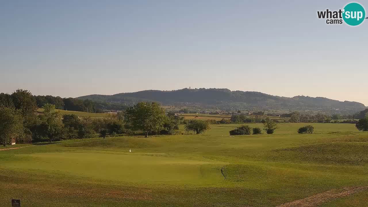 Doživite predivne poglede na Golf Grad Otočec uz web kameru – Terme Krka
