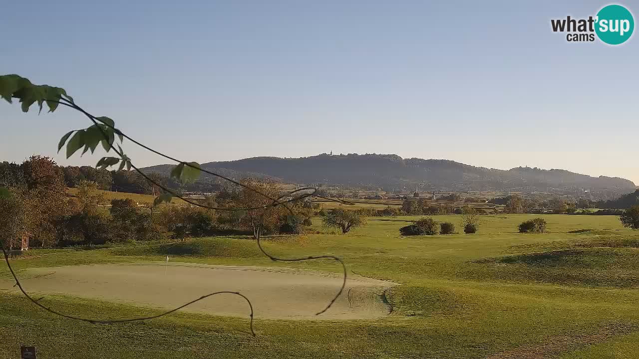 Doživite predivne poglede na Golf Grad Otočec uz web kameru – Terme Krka