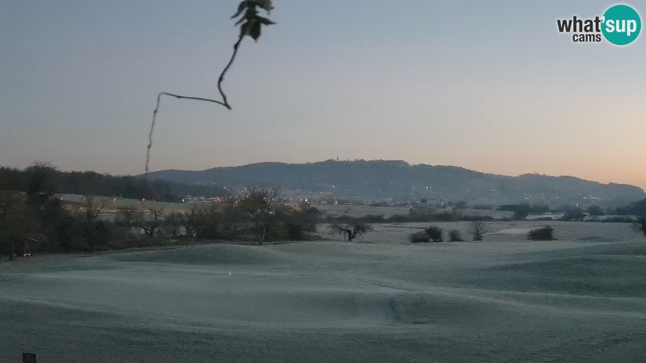 Spletne kamera  Golf Grad Otočec – Terme Krka