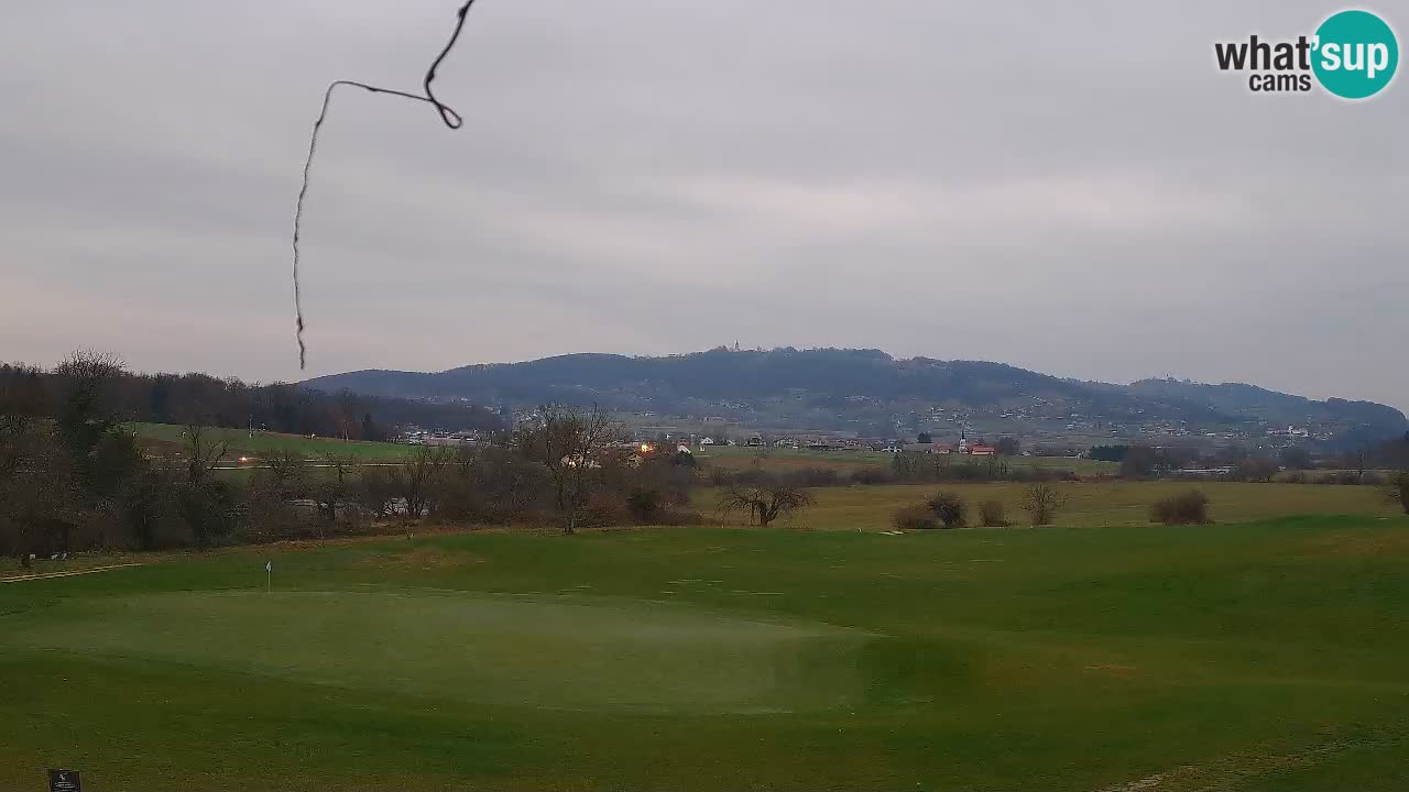 Spletne kamera  Golf Grad Otočec – Terme Krka