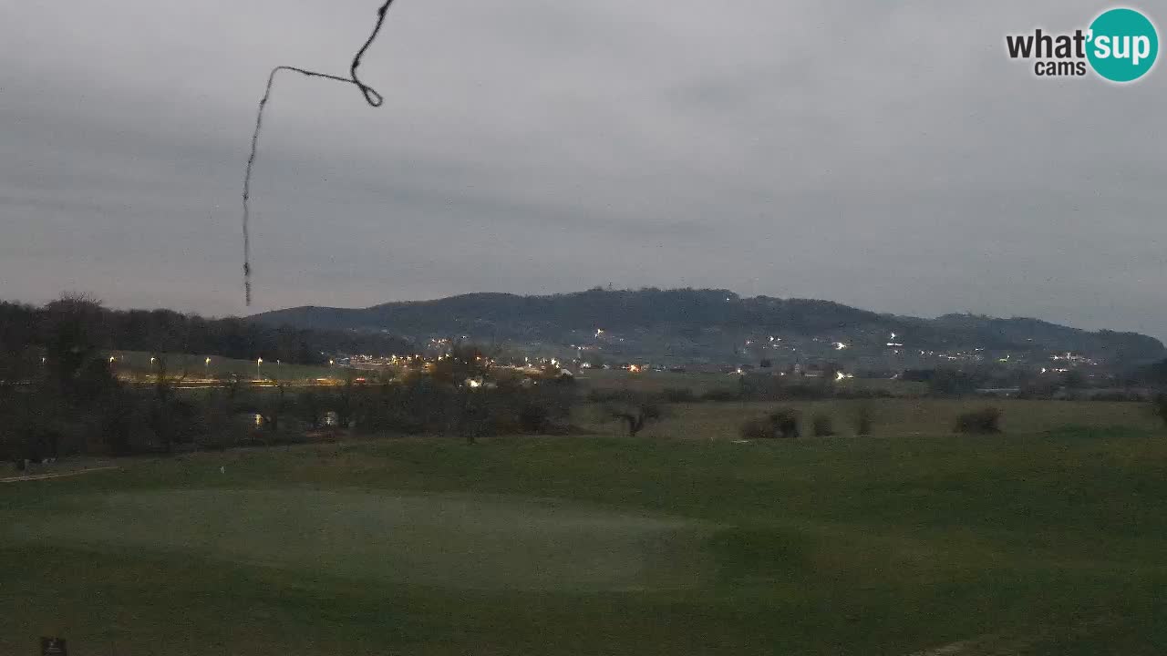 Spletne kamera  Golf Grad Otočec – Terme Krka