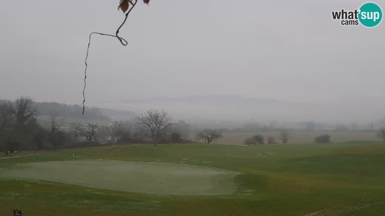 Doživite predivne poglede na Golf Grad Otočec uz web kameru – Terme Krka