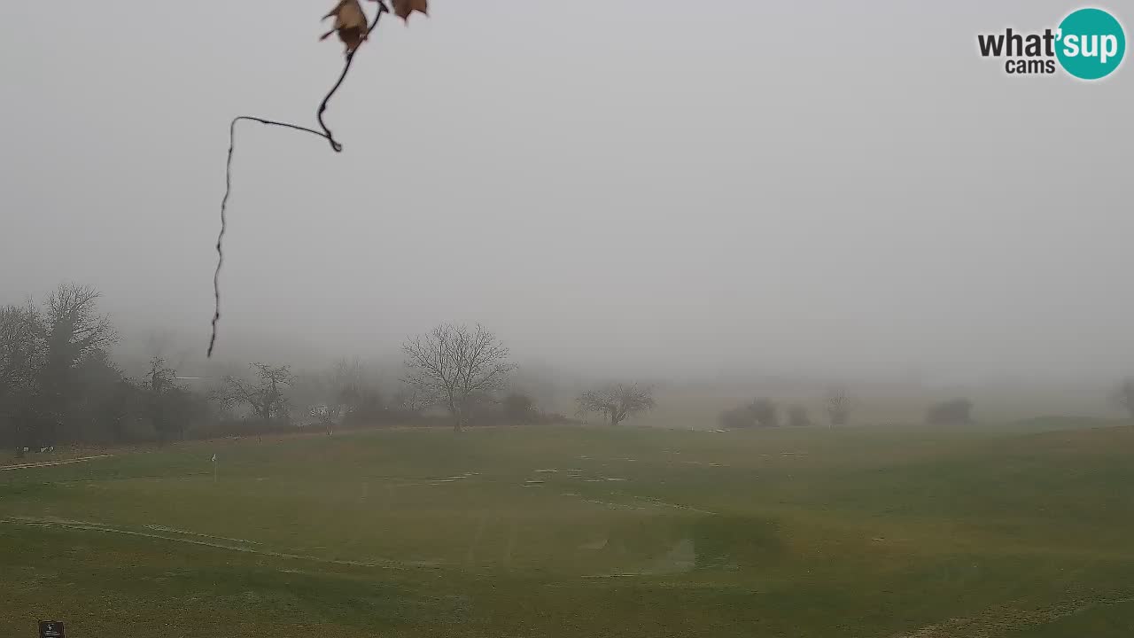 Doživite predivne poglede na Golf Grad Otočec uz web kameru – Terme Krka