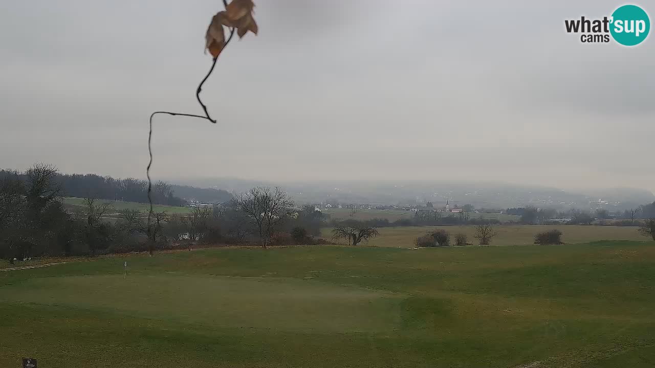 Spletne kamera  Golf Grad Otočec – Terme Krka