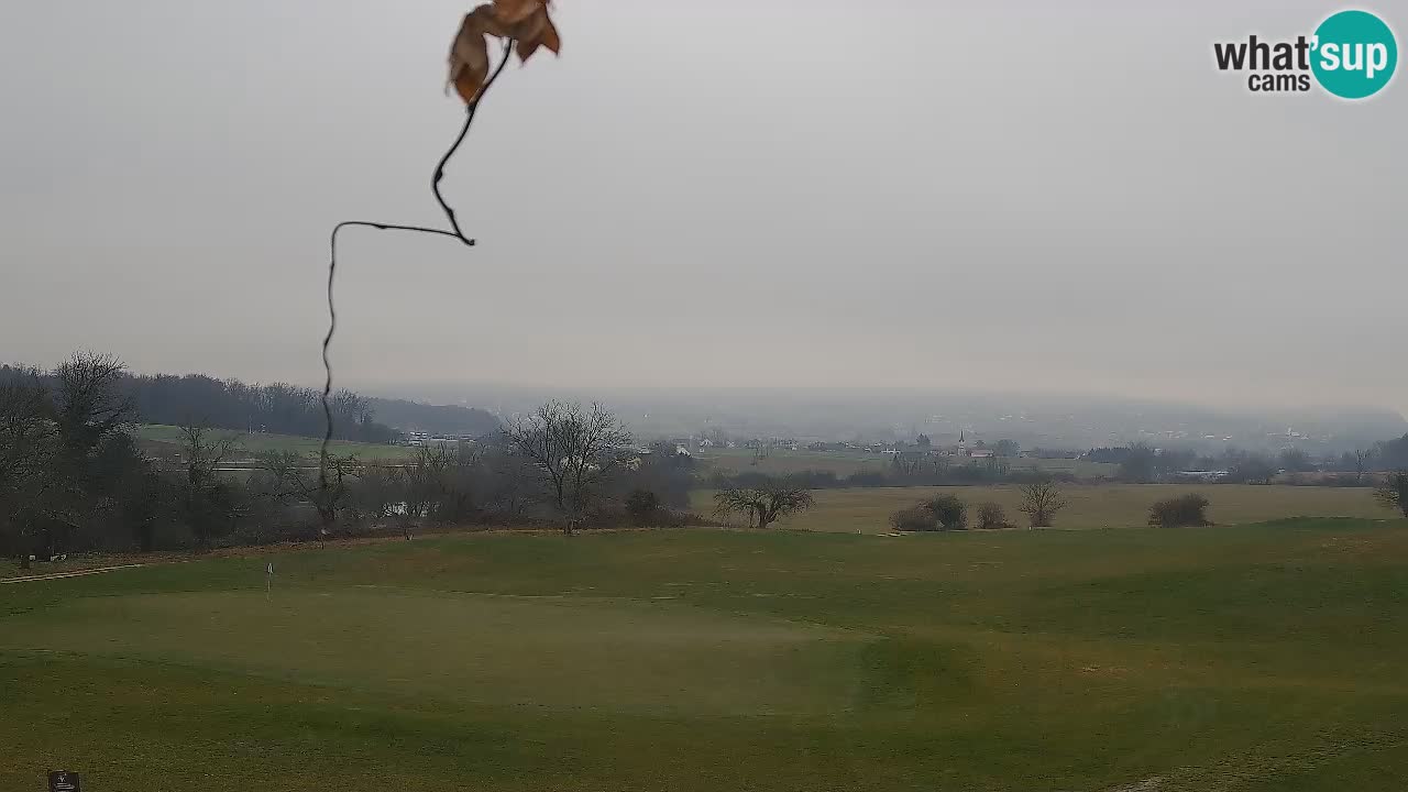 Doživite predivne poglede na Golf Grad Otočec uz web kameru – Terme Krka