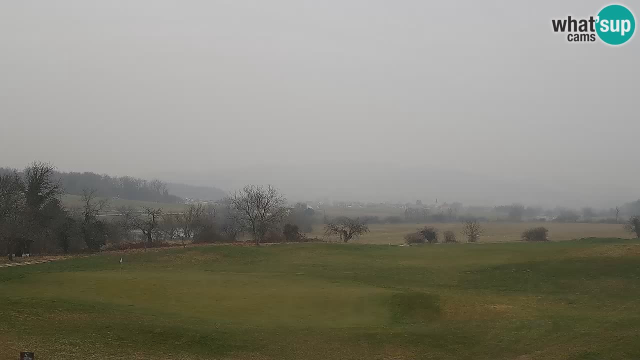 Spletne kamera Golf Grad Otočec – Terme Krka