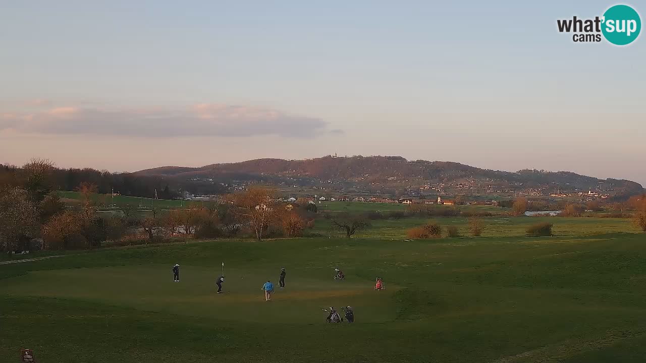 Spletne kamera Golf Grad Otočec – Terme Krka