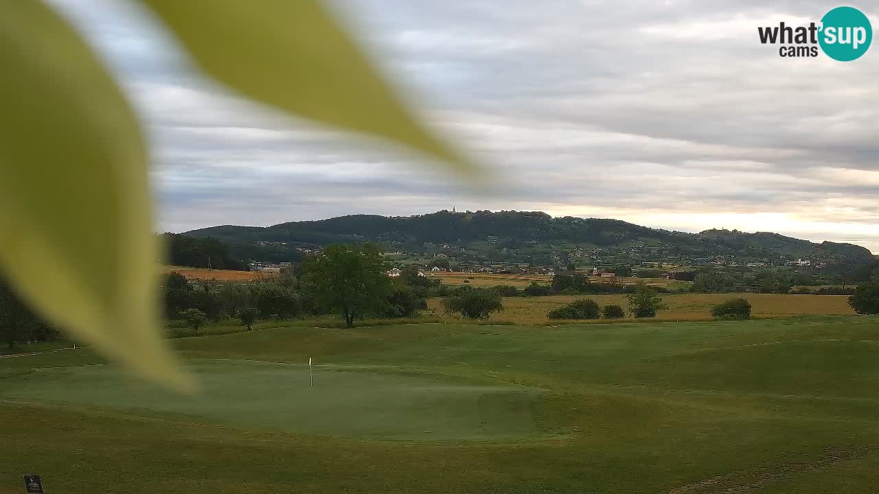 Spletne kamera  Golf Grad Otočec – Terme Krka