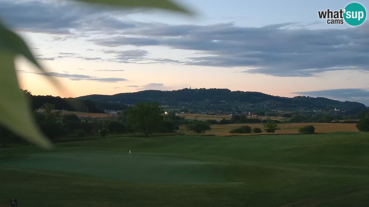 Doživite predivne poglede na Golf Grad Otočec uz web kameru – Terme Krka