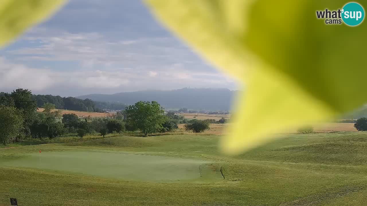 Doživite predivne poglede na Golf Grad Otočec uz web kameru – Terme Krka